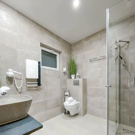 Liberta Apartment *
